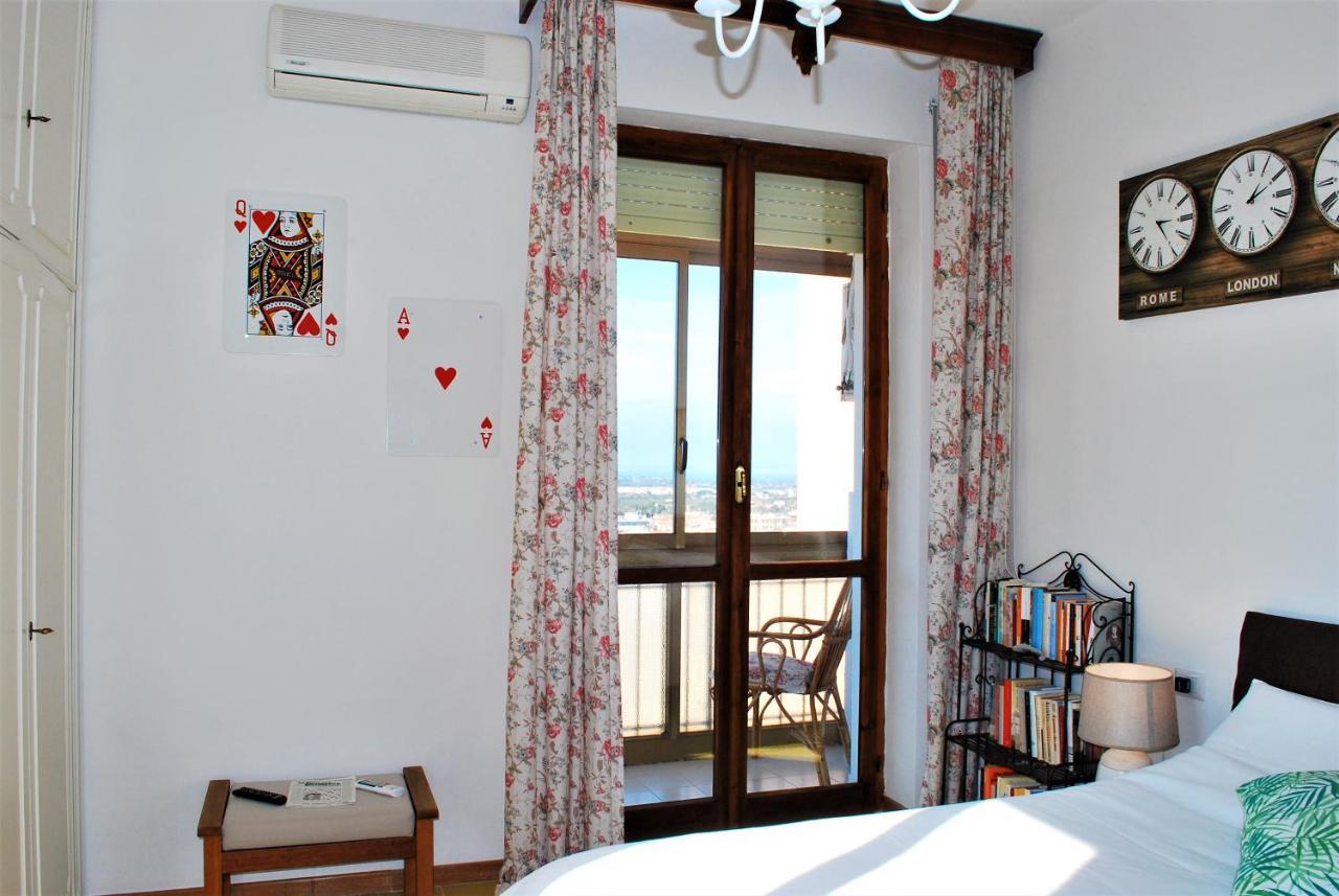 La Terrazza Di Anna Sassari Exterior foto